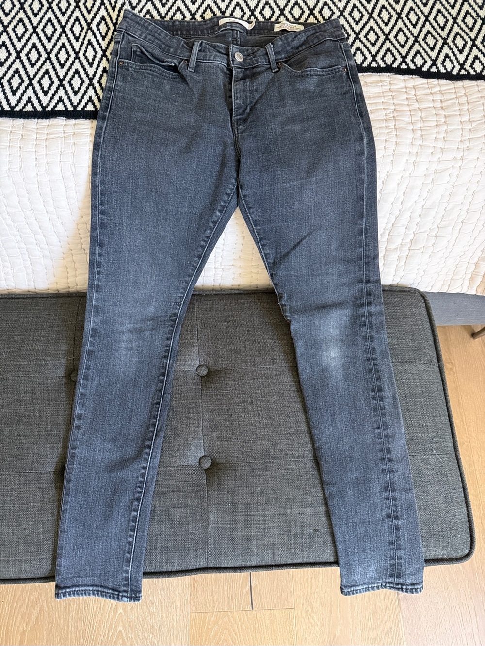 Levi's Women's Skinny Jeans in Washed Charcoal Gray